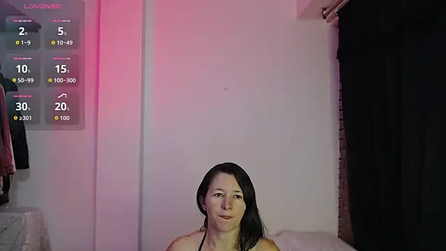 Snapshot of _Alice_Horny_Gh chatting on July 18, 2:20 am Alice Horny Gh online show from July 18, 2:20 am