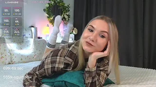 Snapshot of Maria_Shy chatting on September 11, 9:20 am Maria Shy online show from September 11, 9:20 am