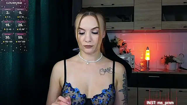 Snapshot of Maria_Shy chatting on March 6, 8:52 am Maria Shy online show from March 6, 8:52 am