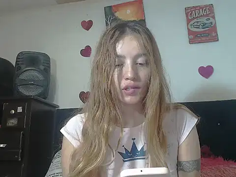 valerivegass online show from November 9, 1:37 pm