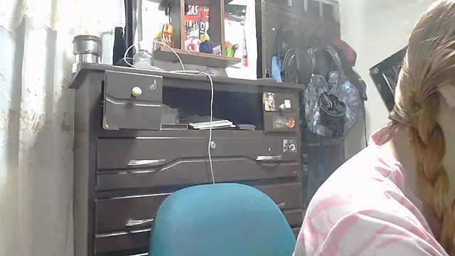 valerivegass online show from May 19, 12:48 am