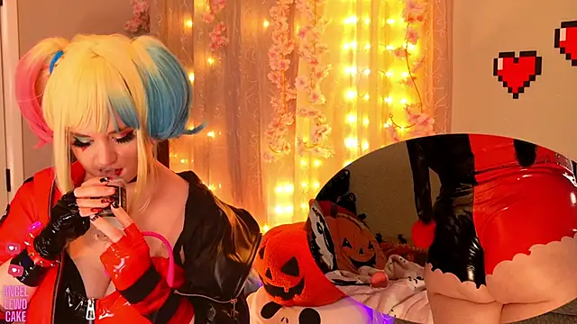 Angel-Lewd-Cake online show from November 6, 3:21 am