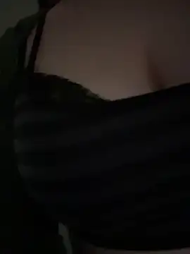 Snapshot of Angel-Lewd-Cake chatting on June 26, 3:29 pm Angel-Lewd-Cake online show from June 26, 3:29 pm