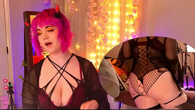 Angel-Lewd-Cake online show from October 23, 9:24 pm