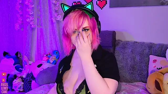 Angel-Lewd-Cake online show from June 1, 2:23 am
