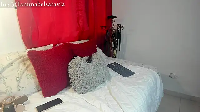 mabelsaravia online show from September 18, 5:27 pm