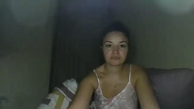 Linusya online show from November 23, 5:12 pm