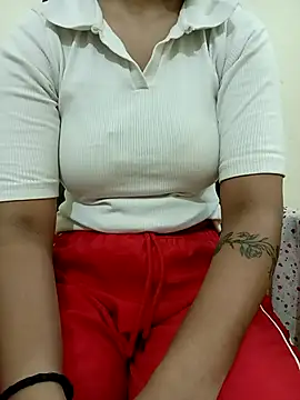 Snapshot of sweet_jia23 chatting on October 30, 4:44 am sweet jia23 online show from October 30, 4:44 am