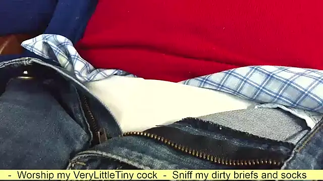 smoothandtiny online show from October 16, 4:43 am