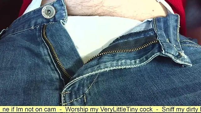 smoothandtiny online show from November 3, 8:07 am