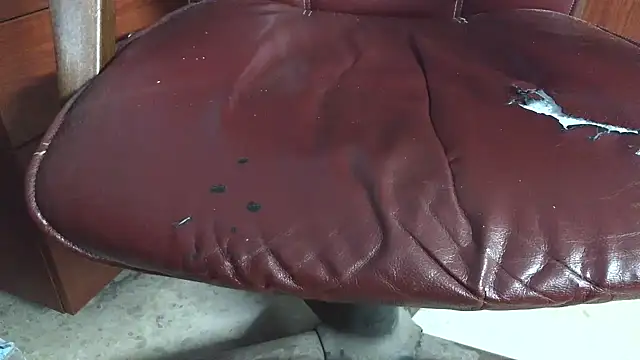 smoothandtiny online show from April 5, 7:15 am