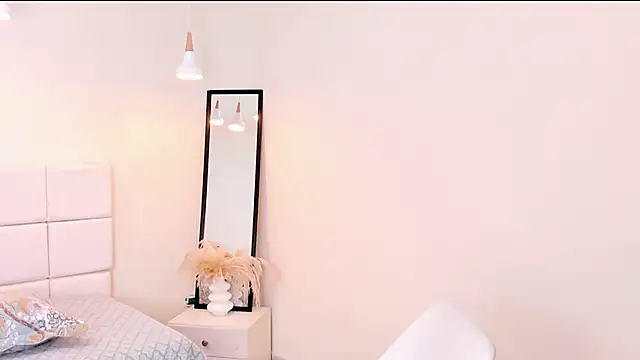 your khloe online show from March 3, 1:18 pm