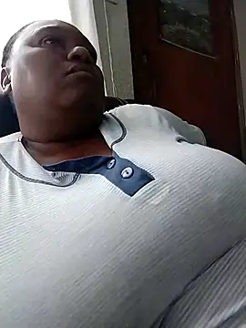 MATUREBUSSTY online show from February 15, 12:15 pm