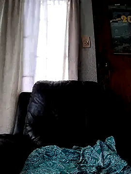 Snapshot of MATUREBUSSTY chatting on September 17, 6:04 am MATUREBUSSTY online show from September 17, 6:04 am