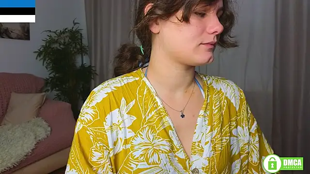 Snapshot of Charlotte_wow chatting on October 30, 8:50 pm Charlotte wow online show from October 30, 8:50 pm