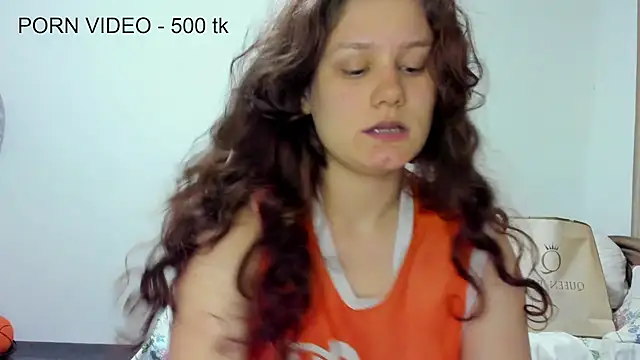 Snapshot of Charlotte_wow chatting on May 23, 9:03 pm Charlotte wow online show from May 23, 9:03 pm