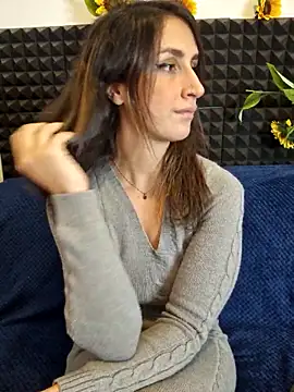 Snapshot of Stefania_PT chatting on November 19, 10:59 am Stefania PT online show from November 19, 10:59 am