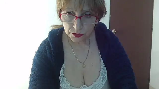 Lilly macflyy online show from October 30, 6:38 pm