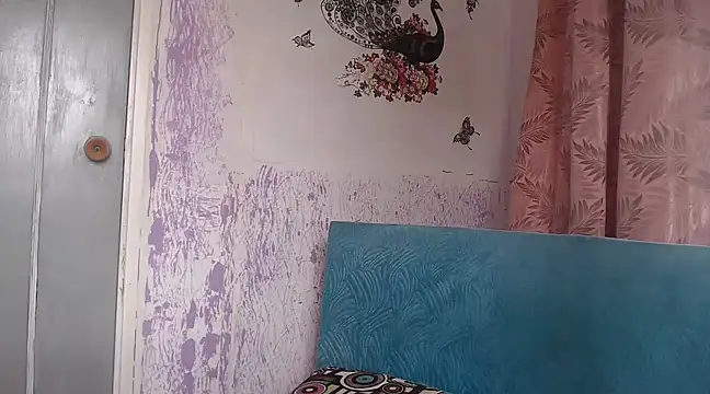 Lilly macflyy online show from March 18, 6:28 pm