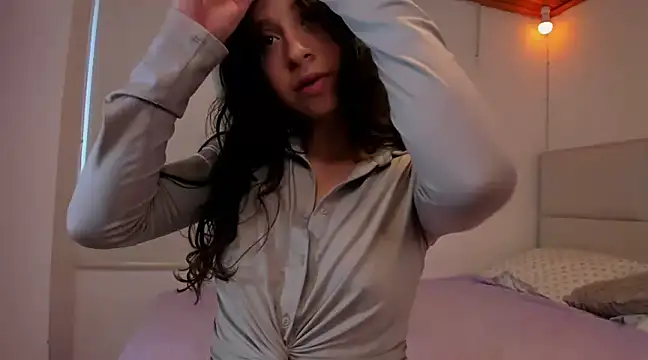 tierra n online show from February 5, 10:33 pm