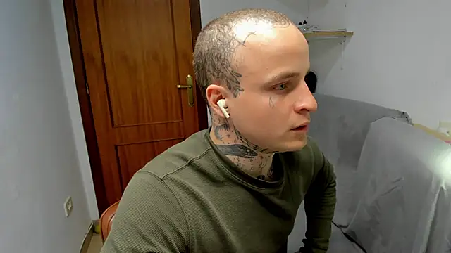 layneinchains online show from April 4, 2:34 pm