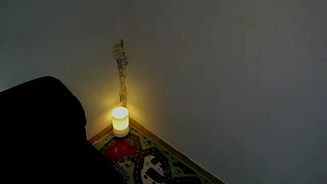 layneinchains online show from November 12, 8:40 am