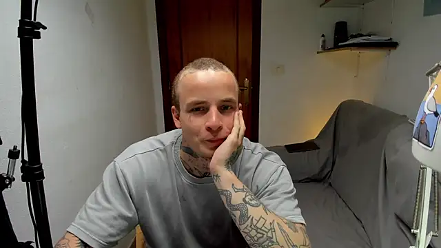 layneinchains online show from April 26, 12:02 pm