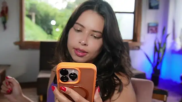 Snapshot of Kozzy_ chatting on November 23, 9:25 pm Kozzy online show from November 23, 9:25 pm