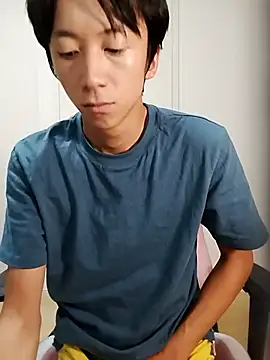 freeeeeessssss111 online show from September 14, 8:04 am