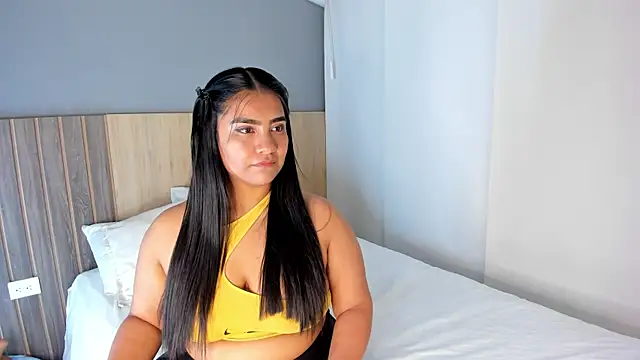 hannnasmith online show from November 6, 2:59 am