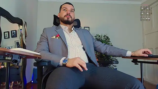 HenryBenso online show from May 21, 8:28 pm
