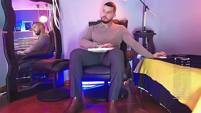 Snapshot of HenryBenso chatting on March 10, 10:18 am HenryBenso online show from March 10, 10:18 am