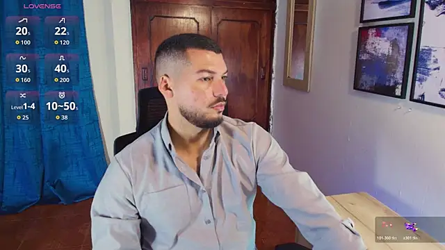 Snapshot of HenryBenso chatting on October 27, 5:14 pm HenryBenso online show from October 27, 5:14 pm