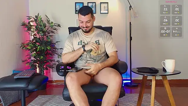 HenryBenso online show from January 12, 4:25 pm