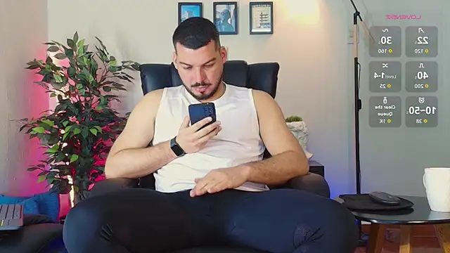 HenryBenso online show from January 17, 5:49 pm