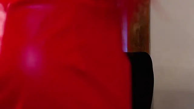 EmyHilton online show from April 6, 5:08 am