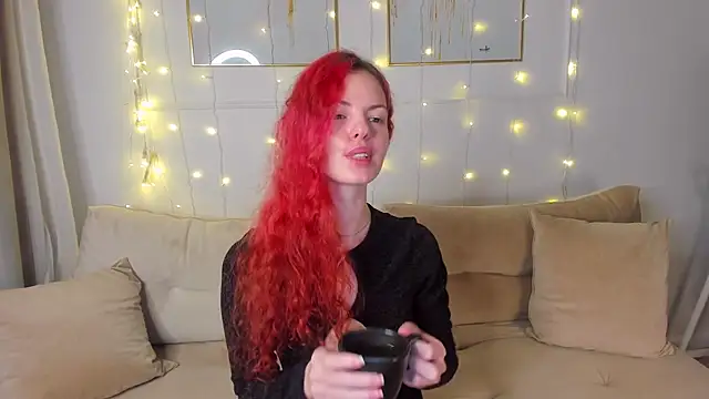 Snapshot of RubyAttwood chatting on March 12, 7:47 pm RubyAttwood online show from March 12, 7:47 pm