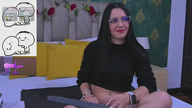 SuzanSmithh online show from November 20, 11:11 am