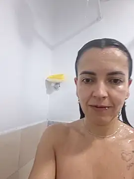 SuzanSmithh online show from February 17, 10:12 am