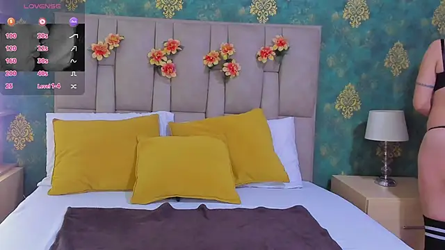 SuzanSmithh online show from January 15, 11:24 am