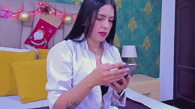 SuzanSmithh online show from December 15, 11:05 am