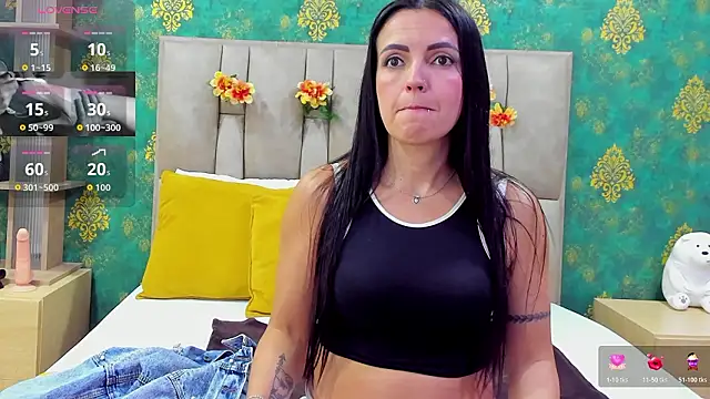 SuzanSmithh online show from March 3, 11:17 am