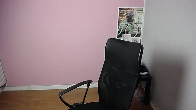 viktoria lovely online show from September 10, 6:45 am