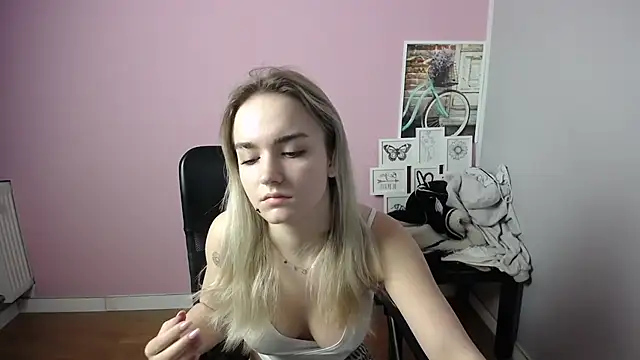 viktoria lovely online show from January 31, 6:24 am