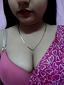 Snapshot of samaya-21 chatting on July 13, 7:24 pm samaya-21 online show from July 13, 7:24 pm