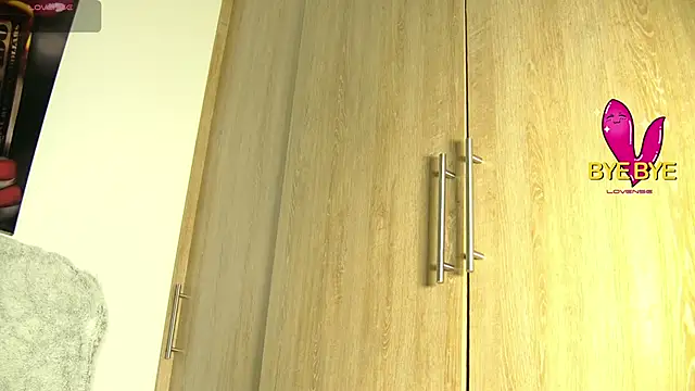 aidaadams online show from November 5, 11:35 am