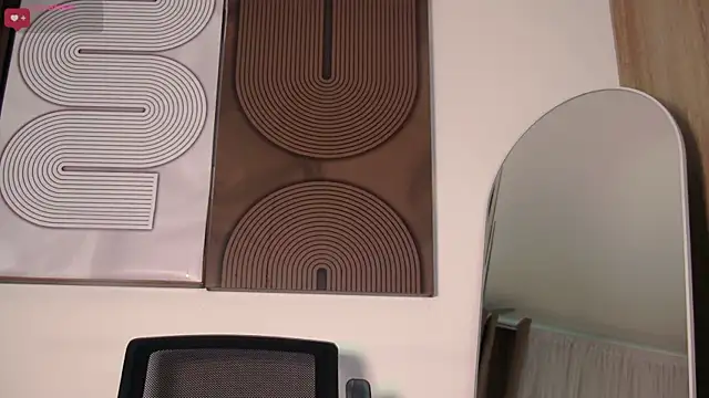 aidaadams online show from March 11, 11:37 am