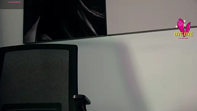 aidaadams online show from November 30, 11:11 am