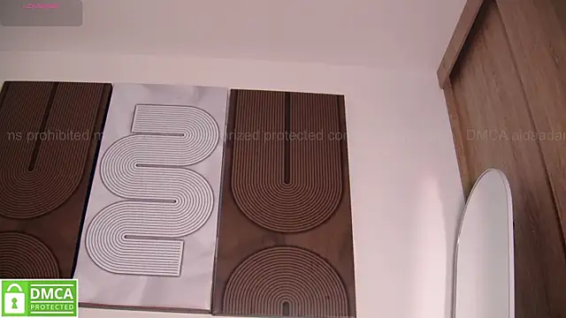 aidaadams online show from April 18, 11:45 am