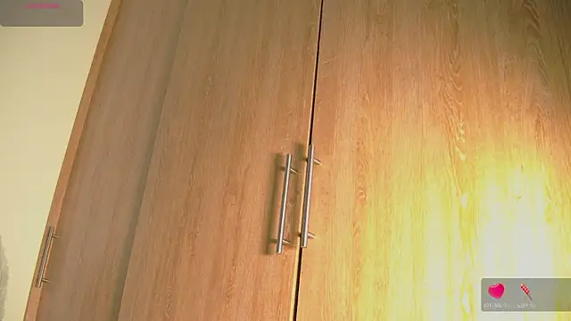 aidaadams online show from October 20, 11:33 am